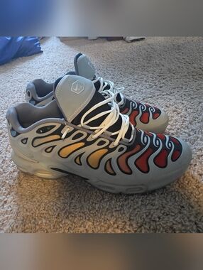 Used Mens Nike Gray Air Max Plus TN with Red & Yellow Flame Accents Size 10.5